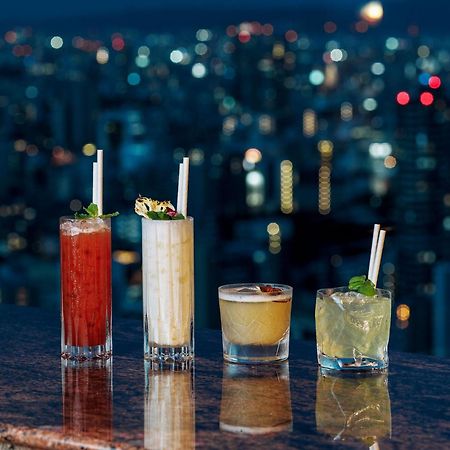 Centara Grand Hotel Осака Экстерьер фото A selection of cocktails