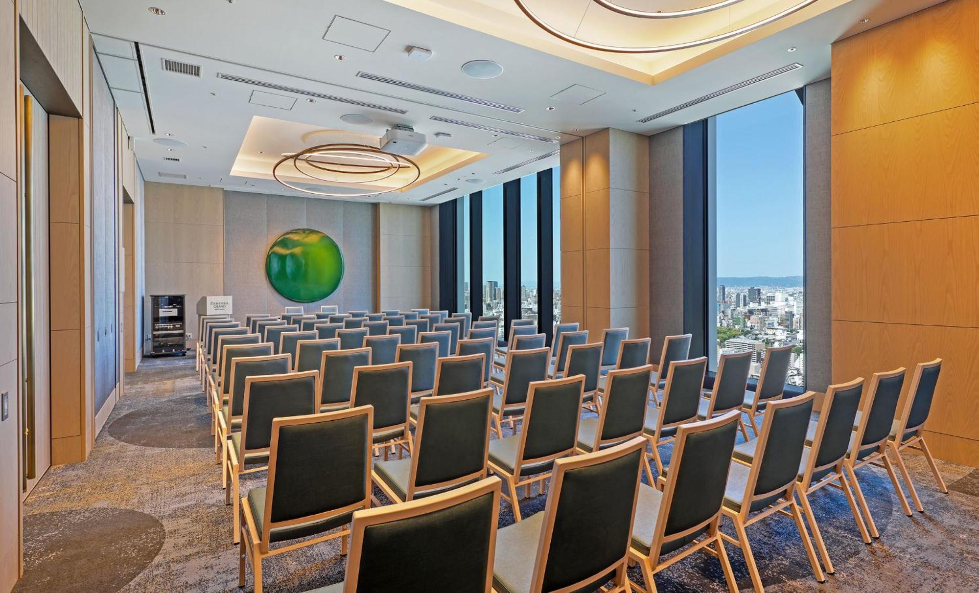 Centara Grand Hotel Осака Экстерьер фото Meeting room
