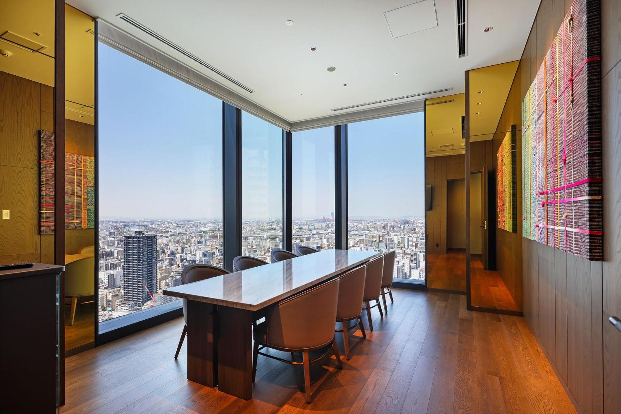 Centara Grand Hotel Осака Экстерьер фото Meeting room