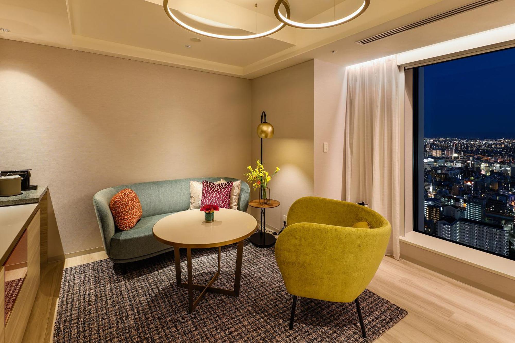 Centara Grand Hotel Осака Экстерьер фото