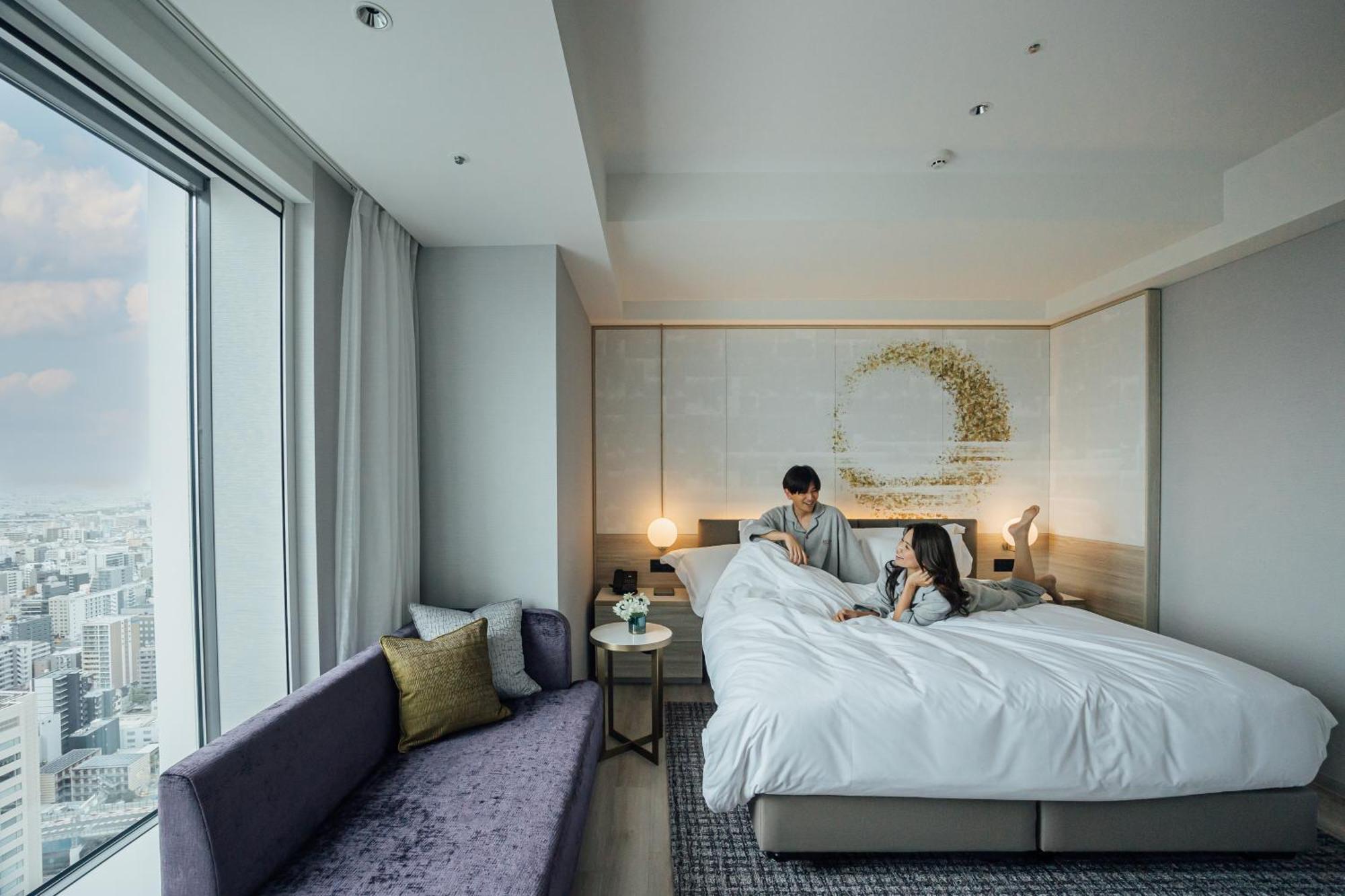 Centara Grand Hotel Осака Экстерьер фото Deluxe Suite